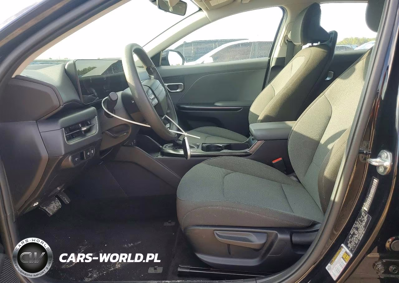 2025 Kia K4 Lx VIN:3KPFT4DE6SE240033 - 7