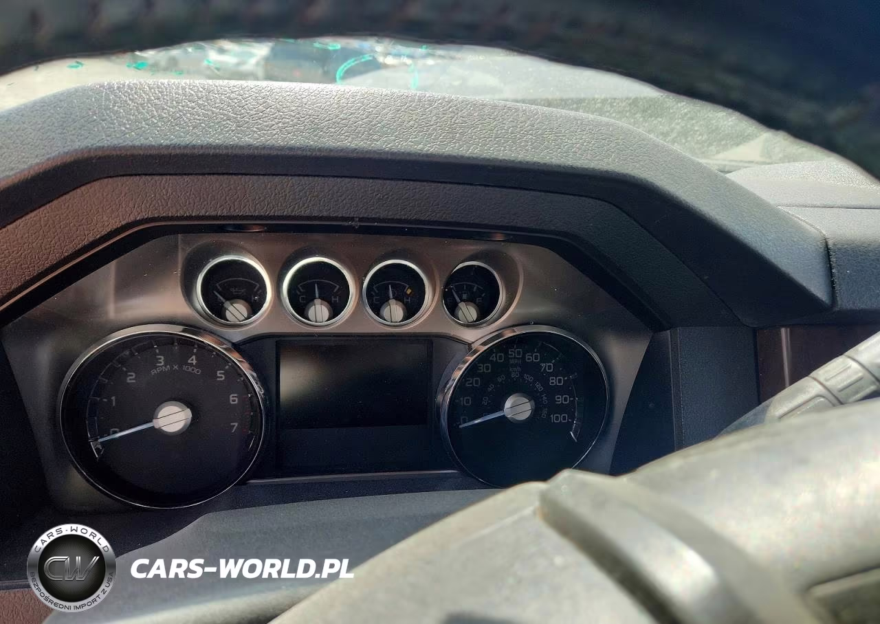 2014 Ford F250 Super Duty VIN:1FT7W2B60EEB44720 - 9