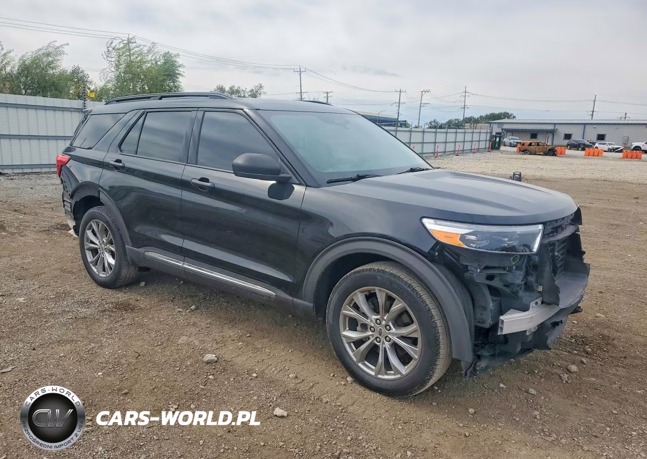 2021 Ford Explorer Xlt VIN:1FMSK8DH4MGA79117 - 4
