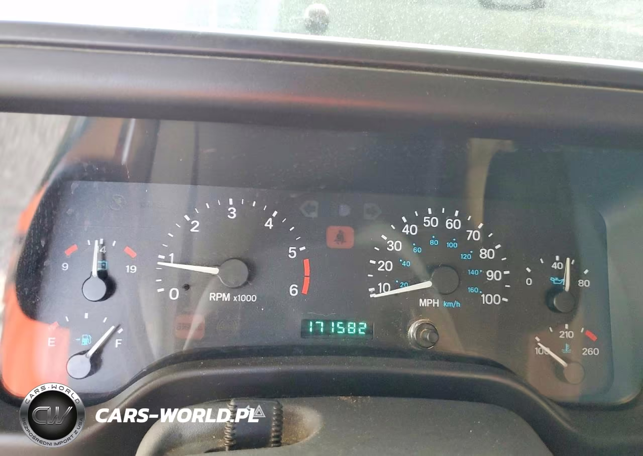 2000 Jeep Wrangler - Tj Sahara VIN:1J4FA59S1YP725399 - 9