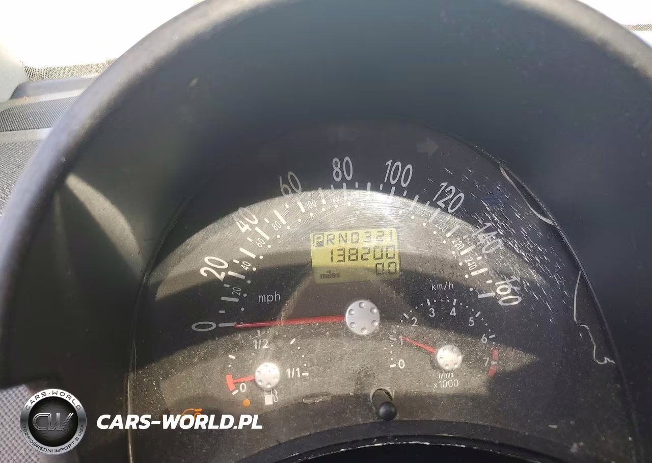 2002 Volkswagen New Beetle Glx VIN:3VWDD21C52M403477 - 9
