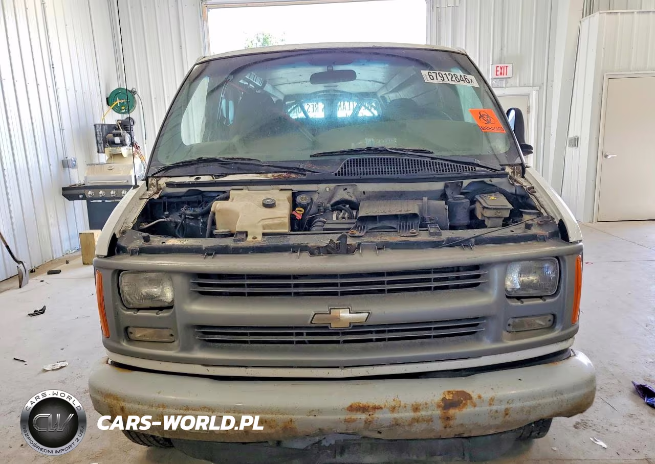 2001 Chevrolet Express G3500 Delivery Van VIN:1GCHG39R111174964 - 5