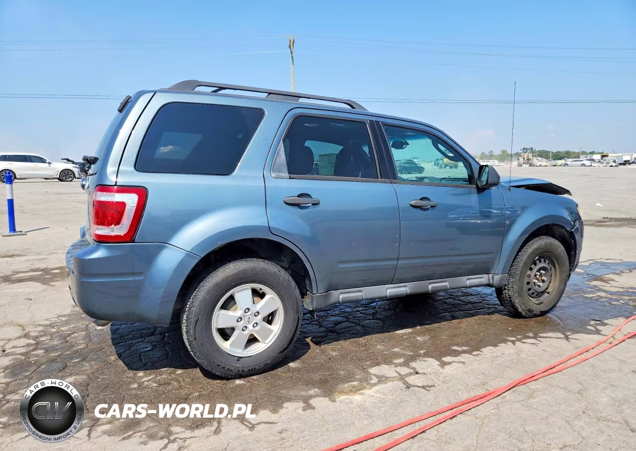 2012 Ford Escape Xlt VIN:1FMCU0D74CKC73469 - 3