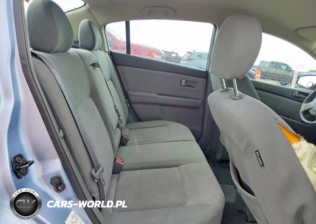 2009 Nissan Sentra 2.0 VIN:3N1AB61E99L685842 - 10