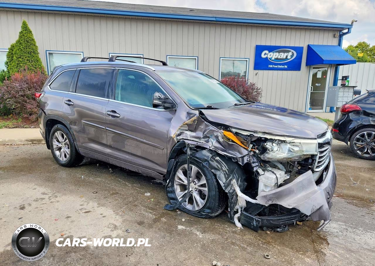 2015 Toyota Highlander Xle VIN:5TDJKRFH1FS152360 - 4
