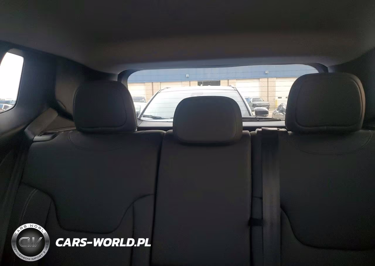 2022 Jeep Renegade Limited VIN:ZACNJDD1XNPN63679 - 10