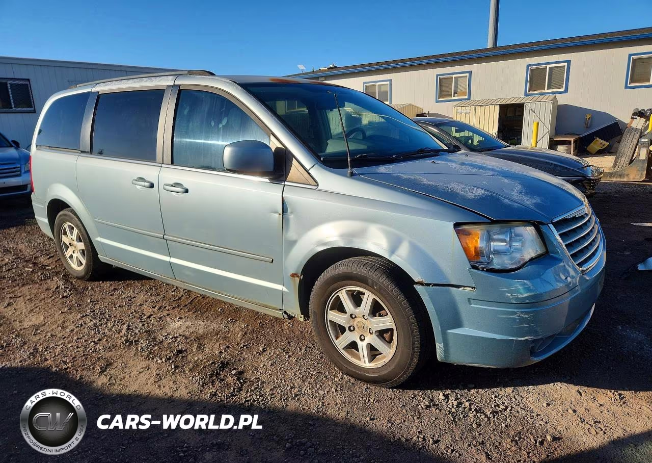 2008 Chrysler Town & Country Touring VIN:2A8HR54P18R623540 - 4