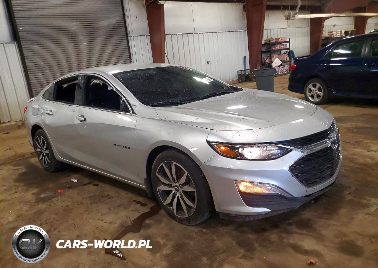 2020 Chevrolet Malibu Rs VIN:1G1ZG5ST0LF063598 - 4