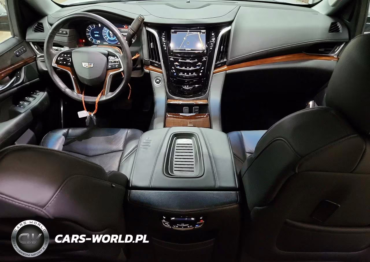 2018 Cadillac Escalade Luxury VIN:1GYS4BKJ2JR251530 - 8