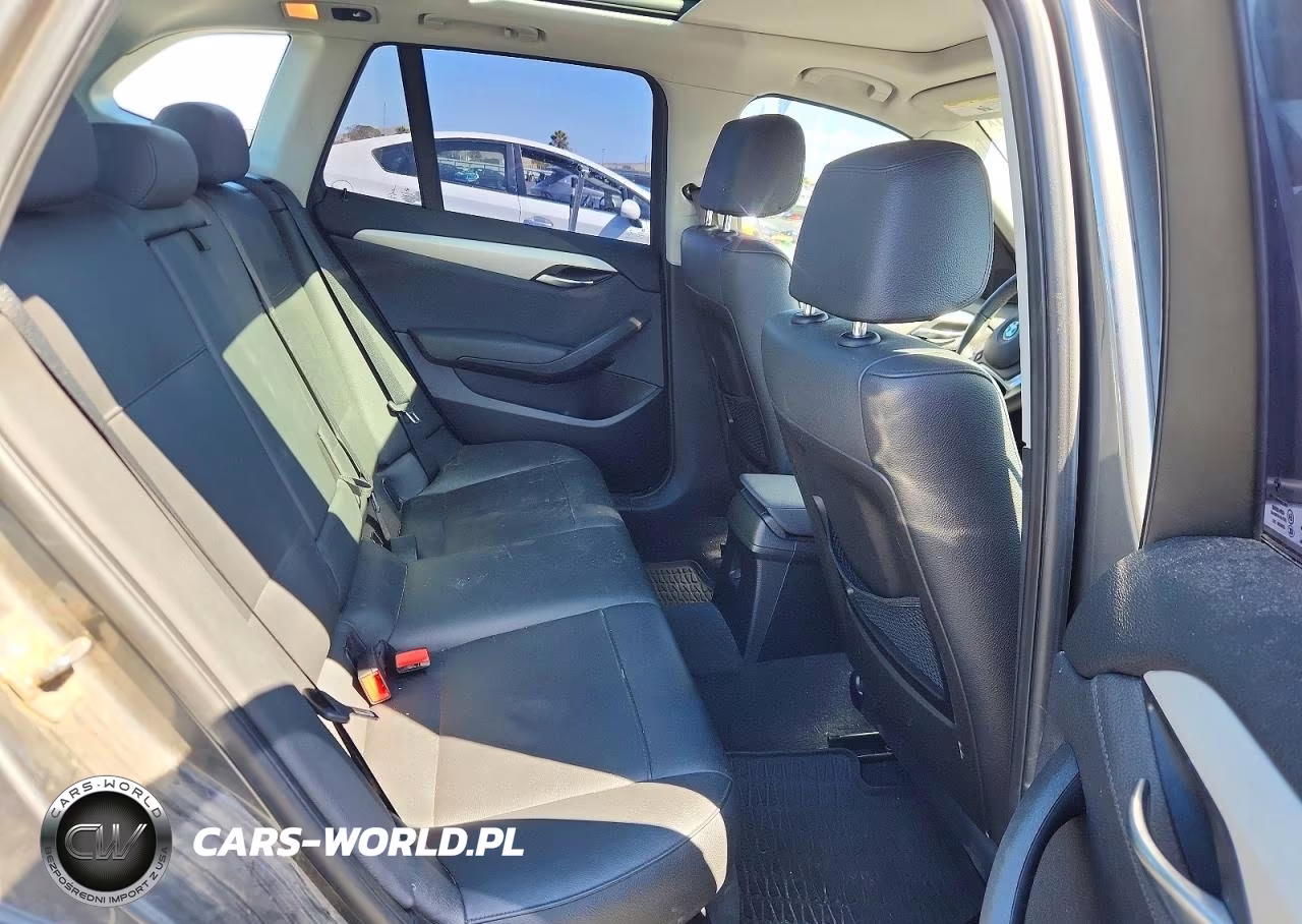 2015 BMW X1 xDrive28I VIN:WBAVL1C55FVY30508 - 10