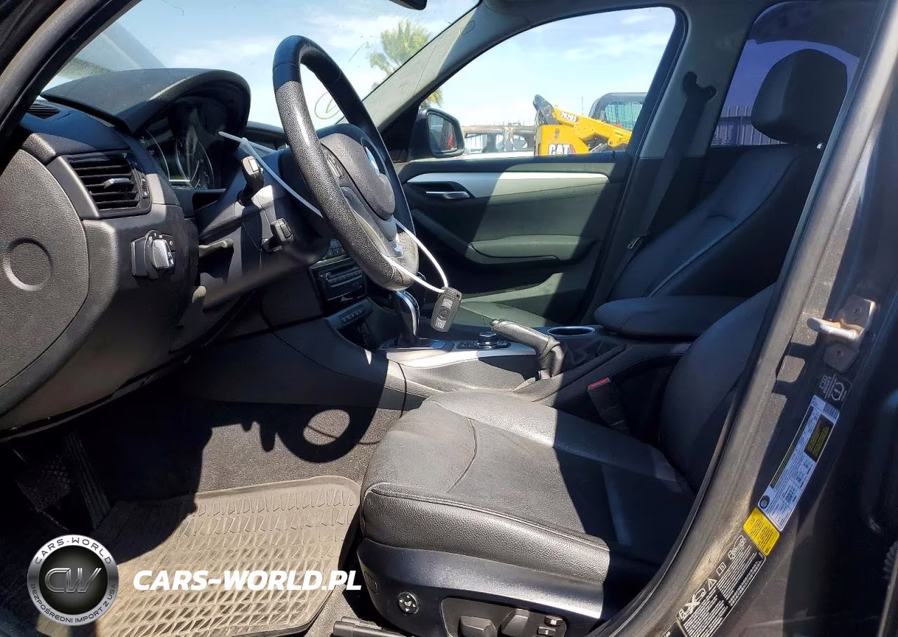 2015 BMW X1 xDrive28I VIN:WBAVL1C55FVY30508 - 7