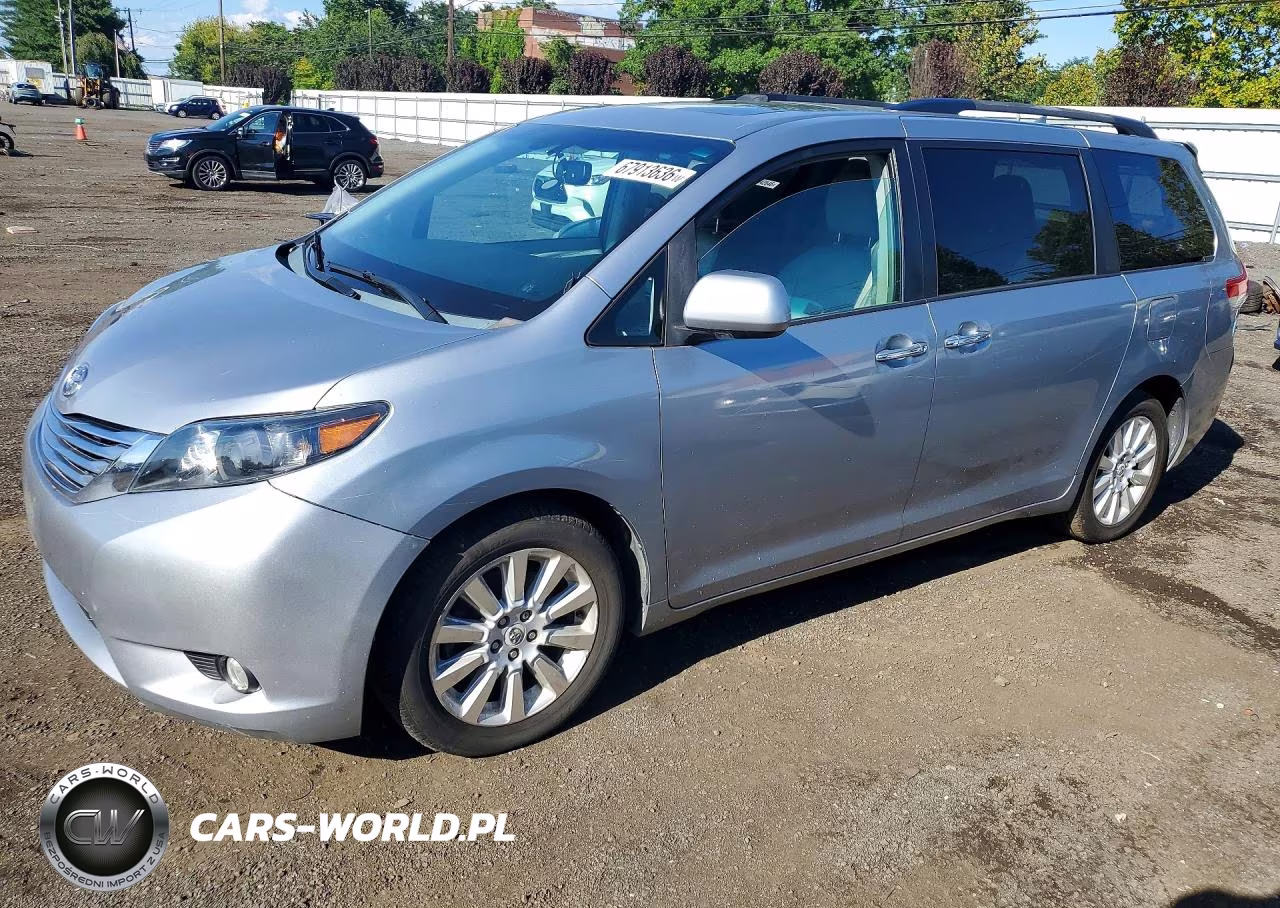 2012 Toyota Sienna Limited 7-Passenger