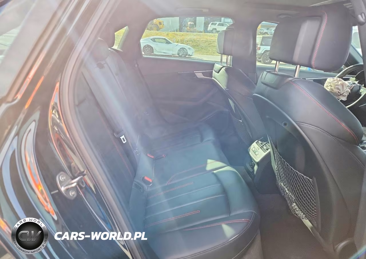 2018 Audi A4 Premium Plus VIN:WAUENAF43JA229630 - 10