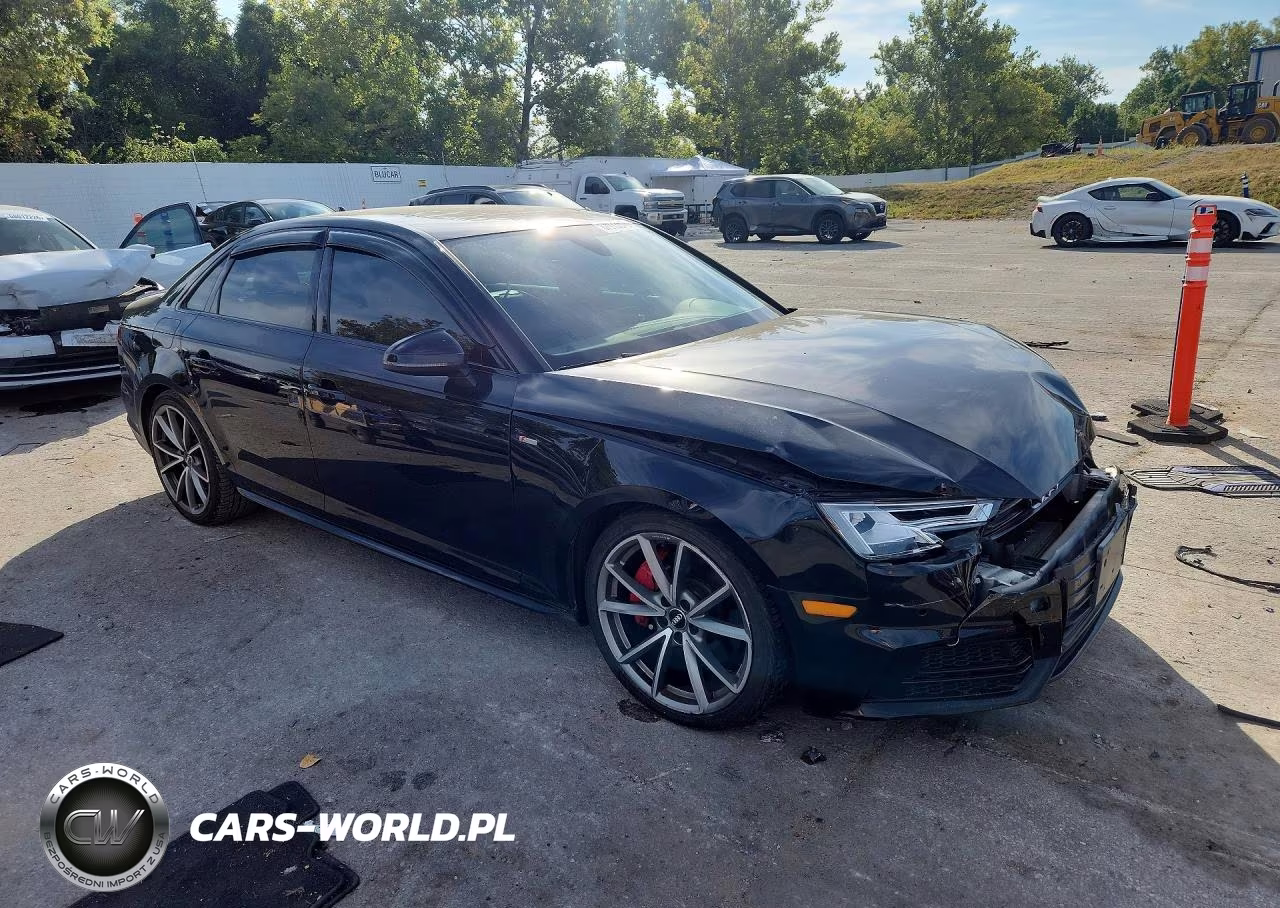 2018 Audi A4 Premium Plus VIN:WAUENAF43JA229630 - 4
