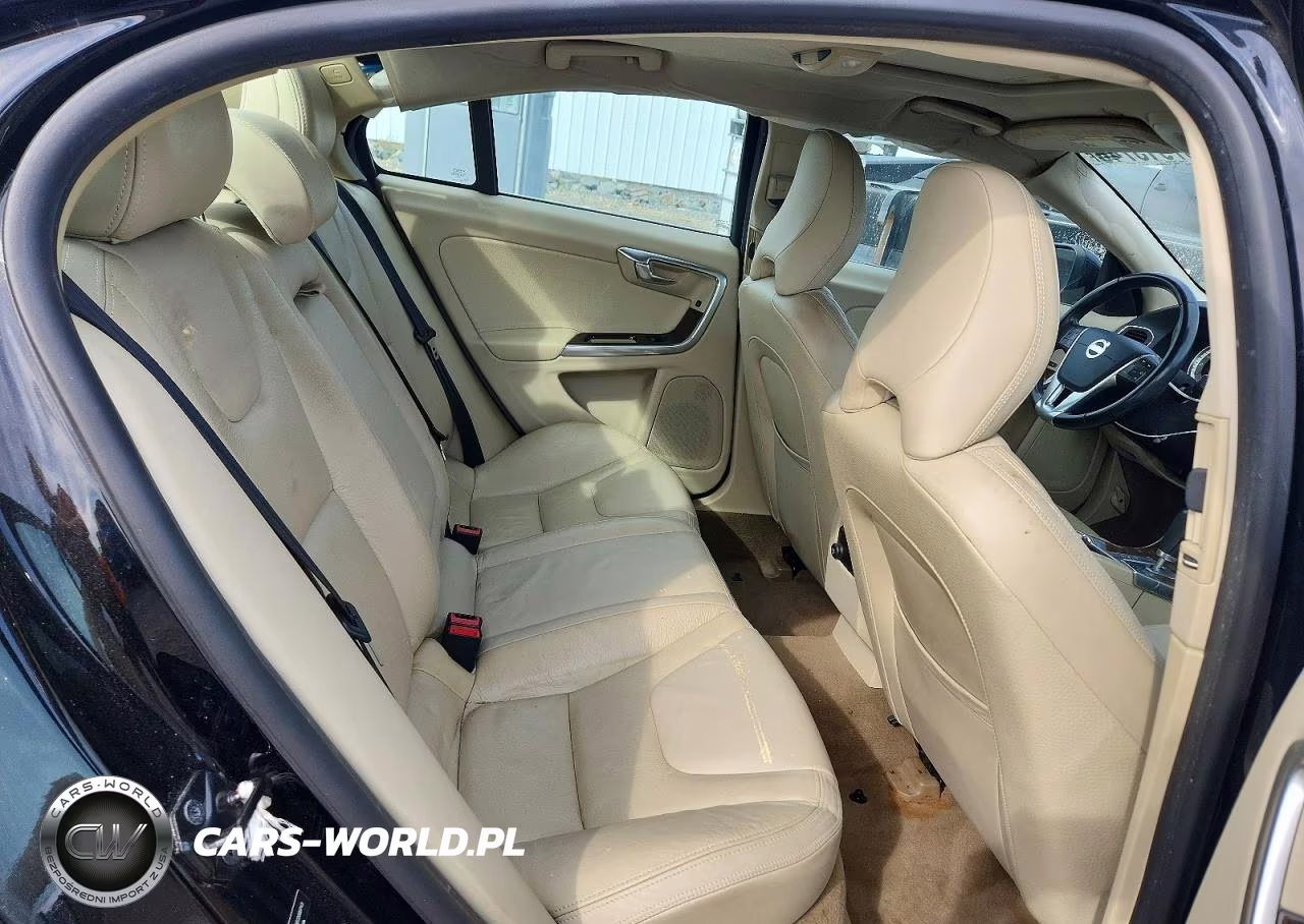 2012 Volvo S60 T5 VIN:YV1622FS6C2099743 - 10