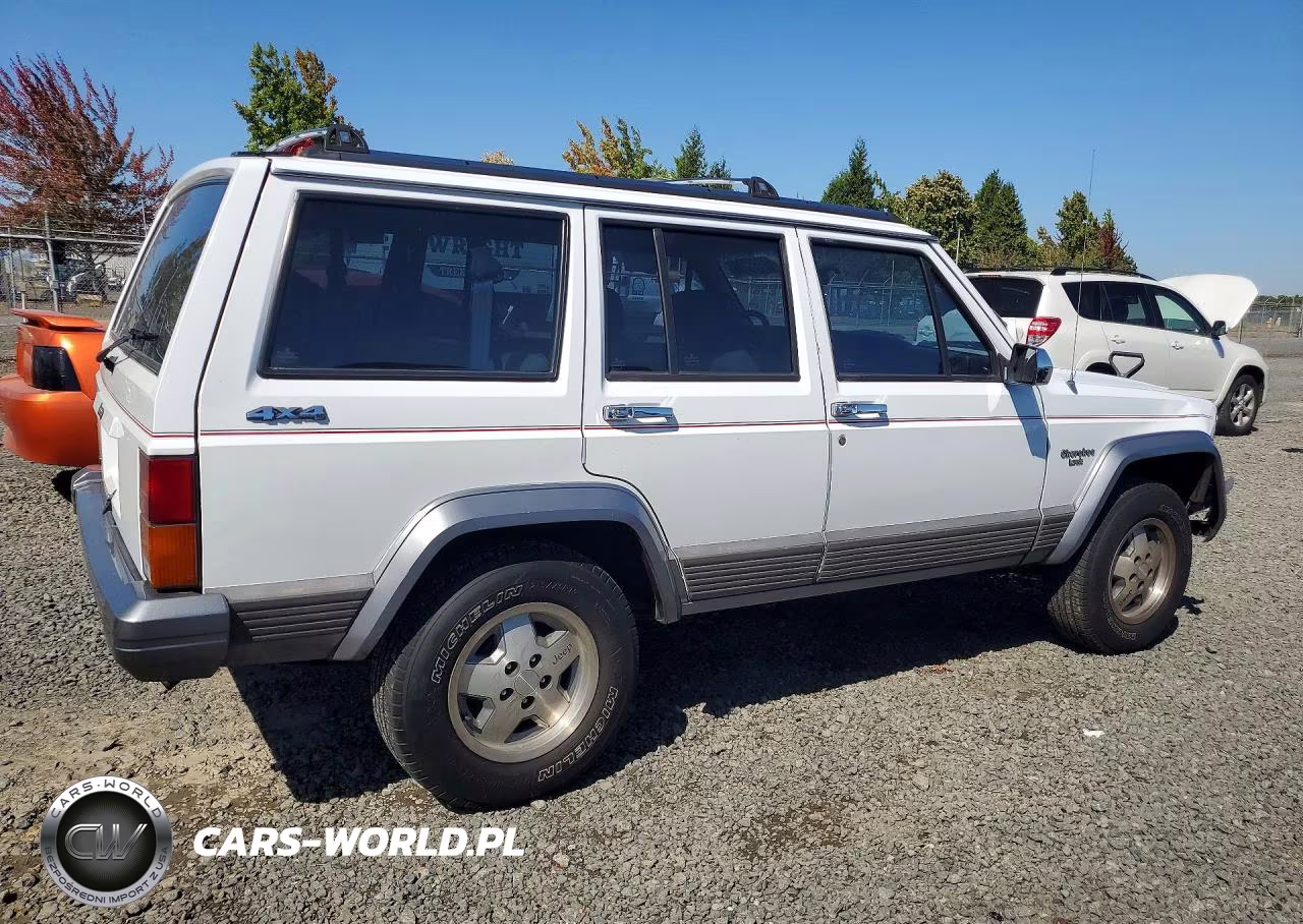 1991 Jeep Cherokee Laredo VIN:1J4FJ58S8ML639137 - 3