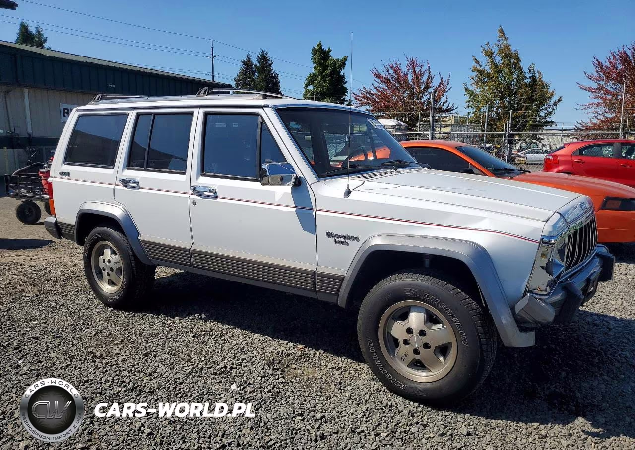 1991 Jeep Cherokee Laredo VIN:1J4FJ58S8ML639137 - 4