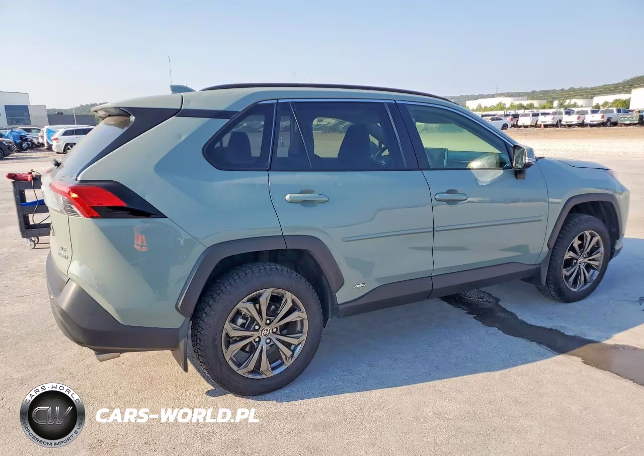 2023 Toyota Rav4 Xle Premium VIN:JTMB6RFV9PD087804 - 3