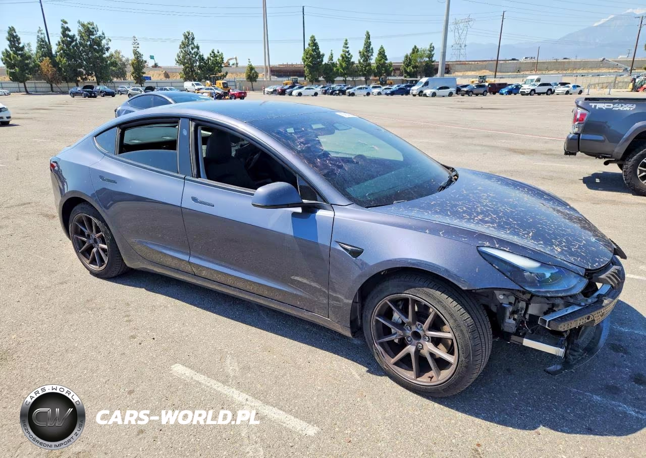 2023 Tesla Model 3 VIN:5YJ3E1EAXPF713067 - 4