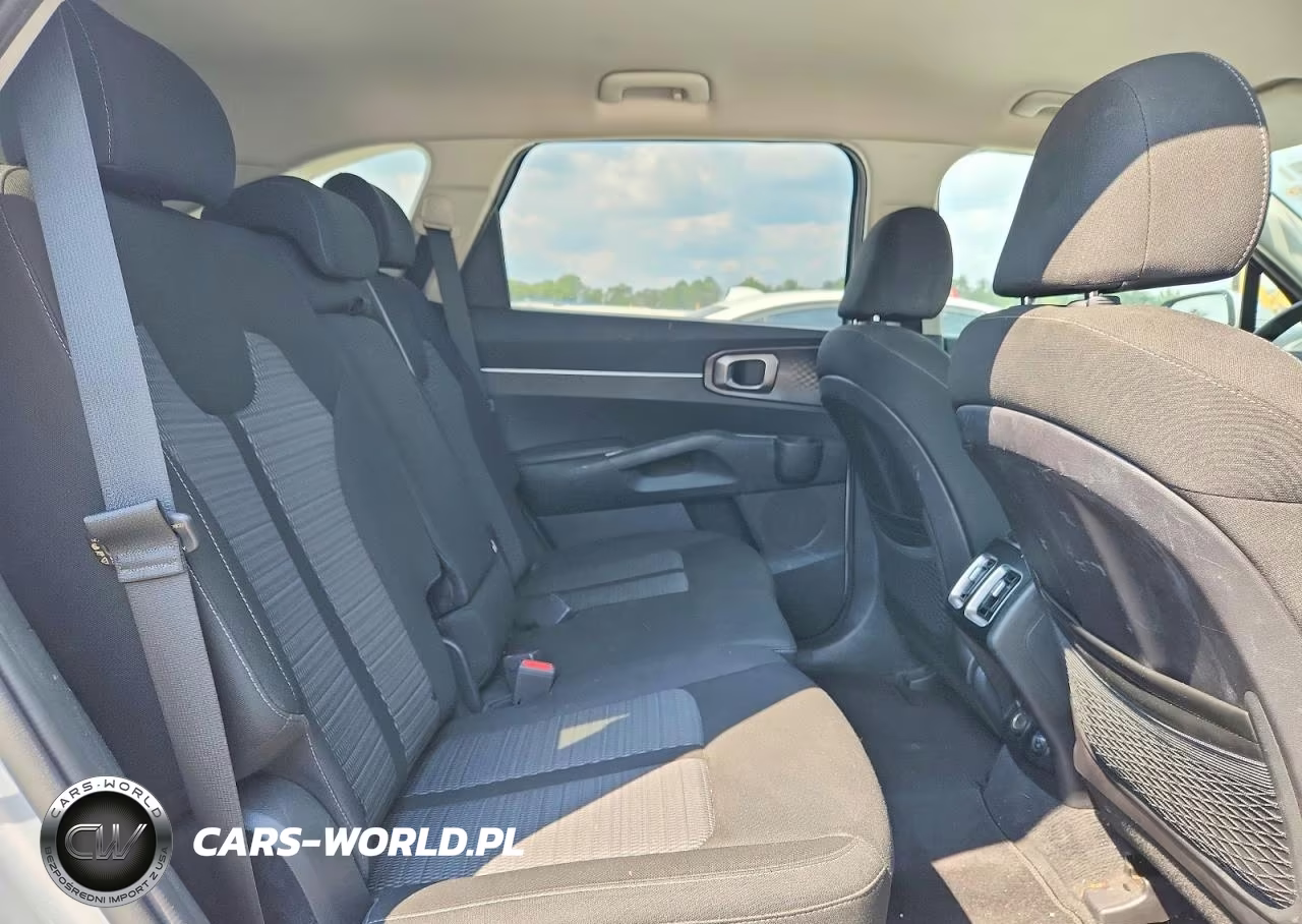 2022 Kia Sorento Lx VIN:5XYRG4LC7NG109623 - 11
