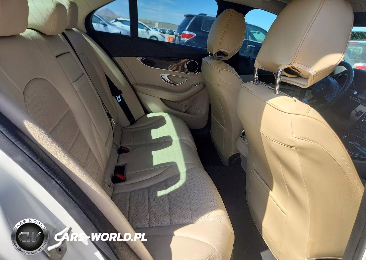 2015 Mercedes-Benz C 300 VIN:55SWF4JBXFU052759 - 10