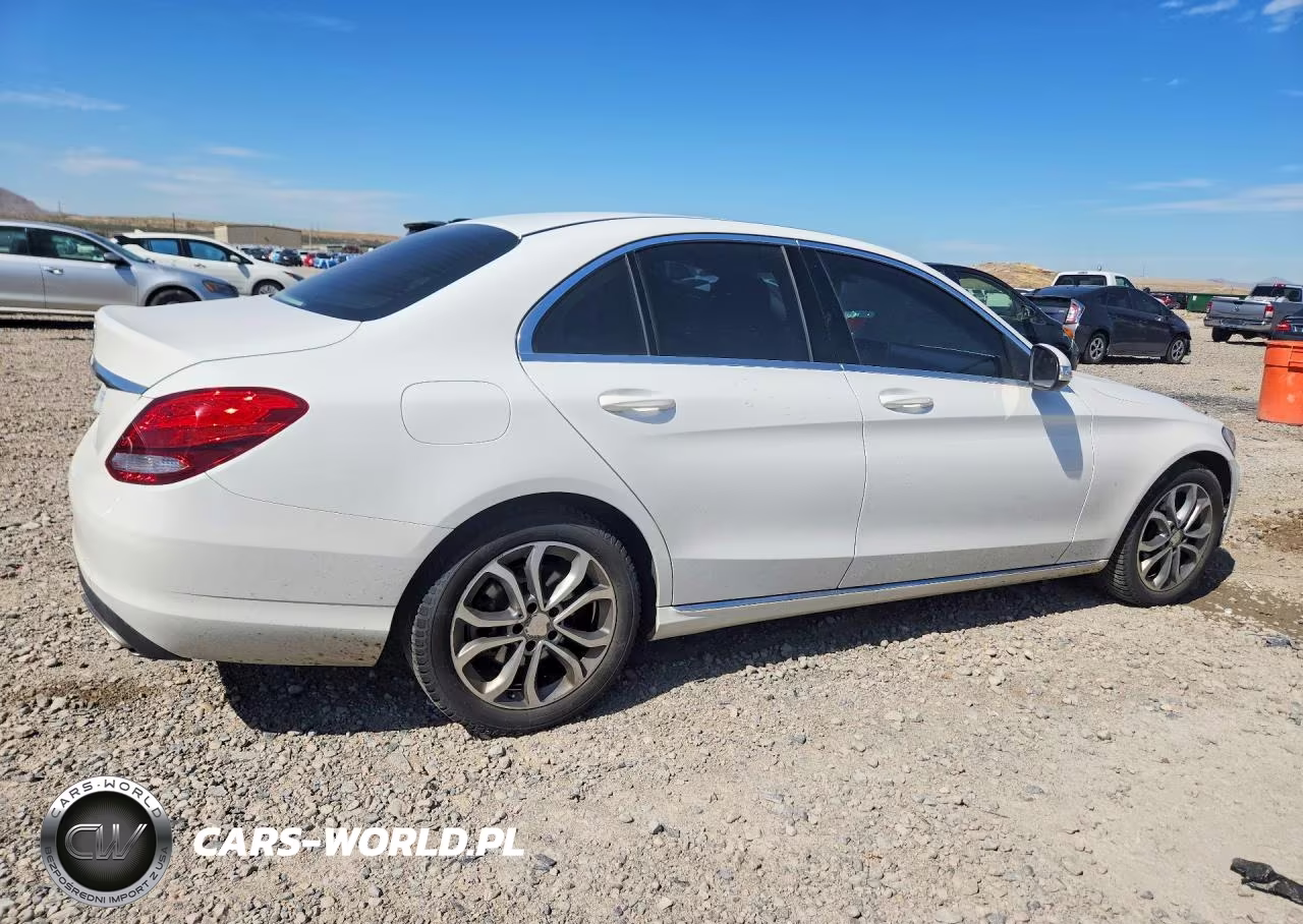 2015 Mercedes-Benz C 300 VIN:55SWF4JBXFU052759 - 3
