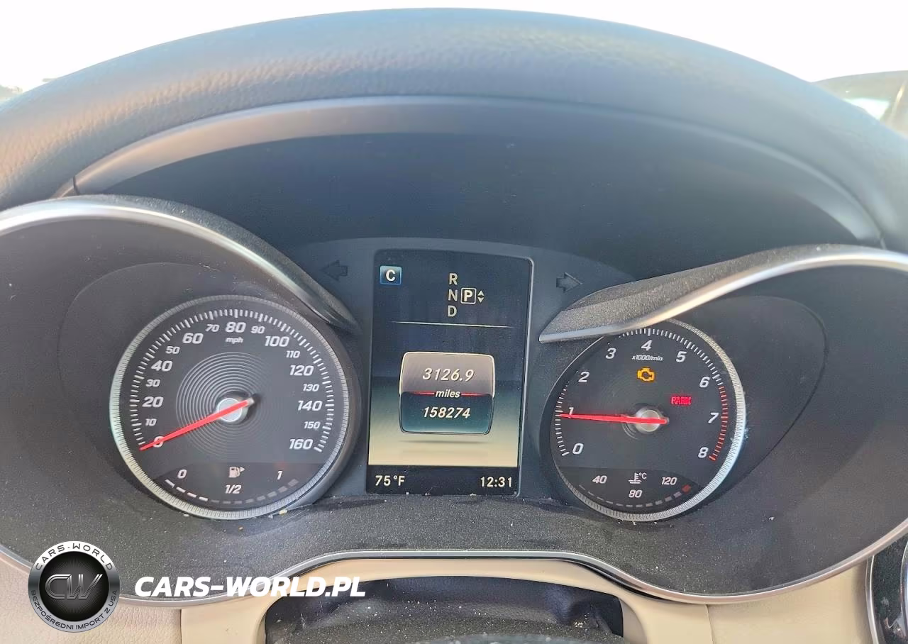 2015 Mercedes-Benz C 300 VIN:55SWF4JBXFU052759 - 9