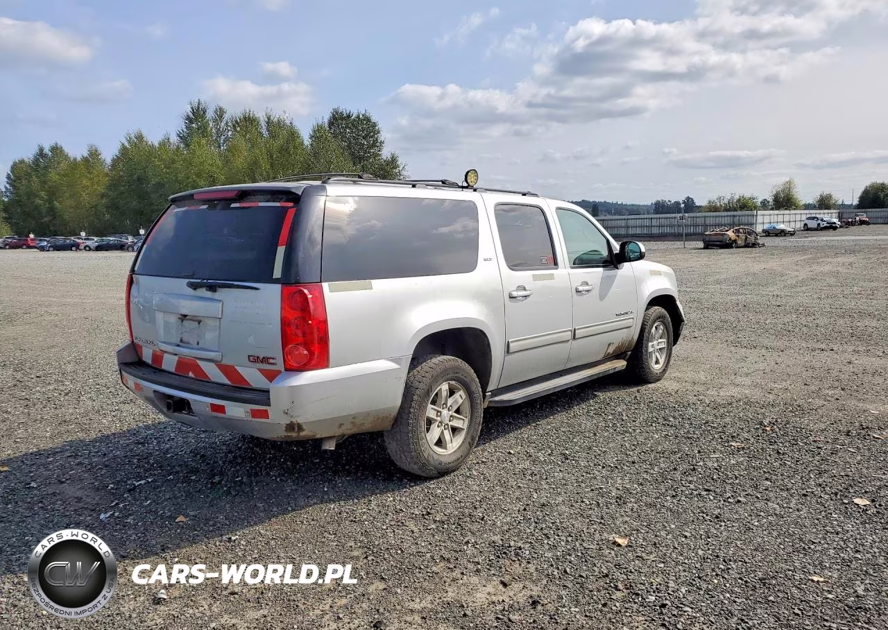 2013 GMC Yukon Xl K1500 Slt VIN:1GKS2KE73DR330225 - 3