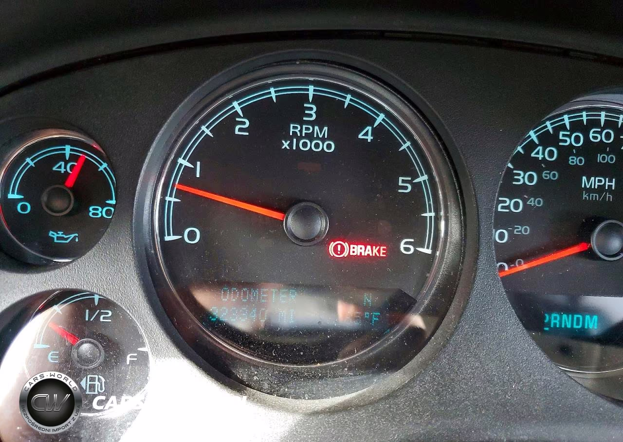 2013 GMC Yukon Xl K1500 Slt VIN:1GKS2KE73DR330225 - 9