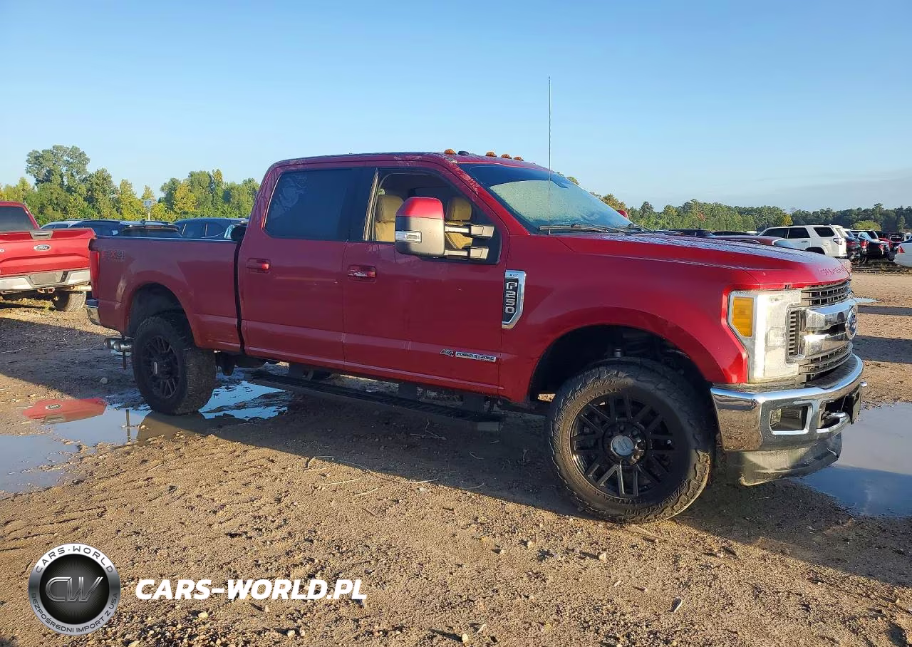 2017 Ford F250 Super Duty VIN:1FT7W2BT2HEB52828 - 4