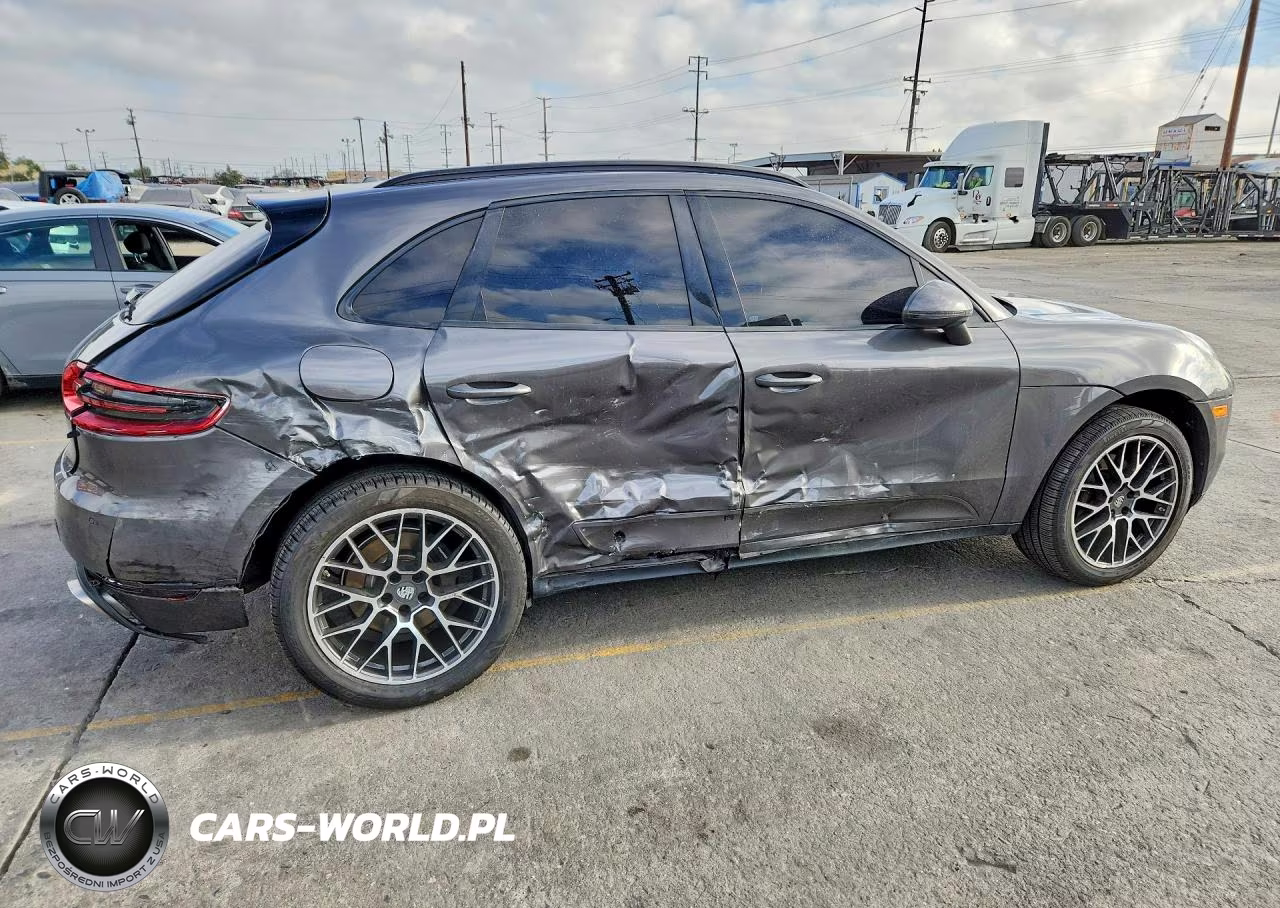 2018 Porsche Macan VIN:WP1AA2A5XJLB03982 - 3