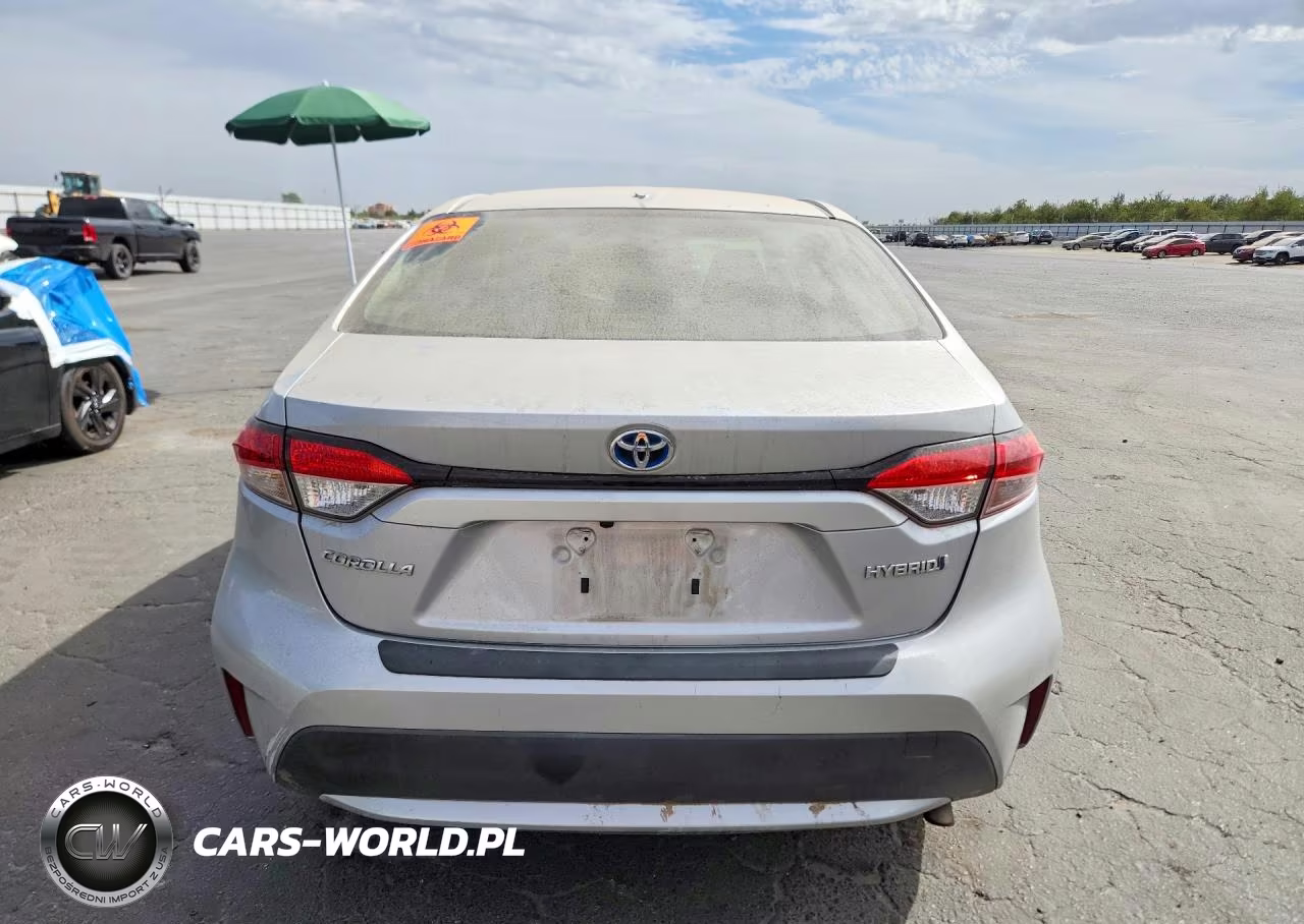 2022 Toyota Corolla Le VIN:JTDEAMDE8N3005775 - 6