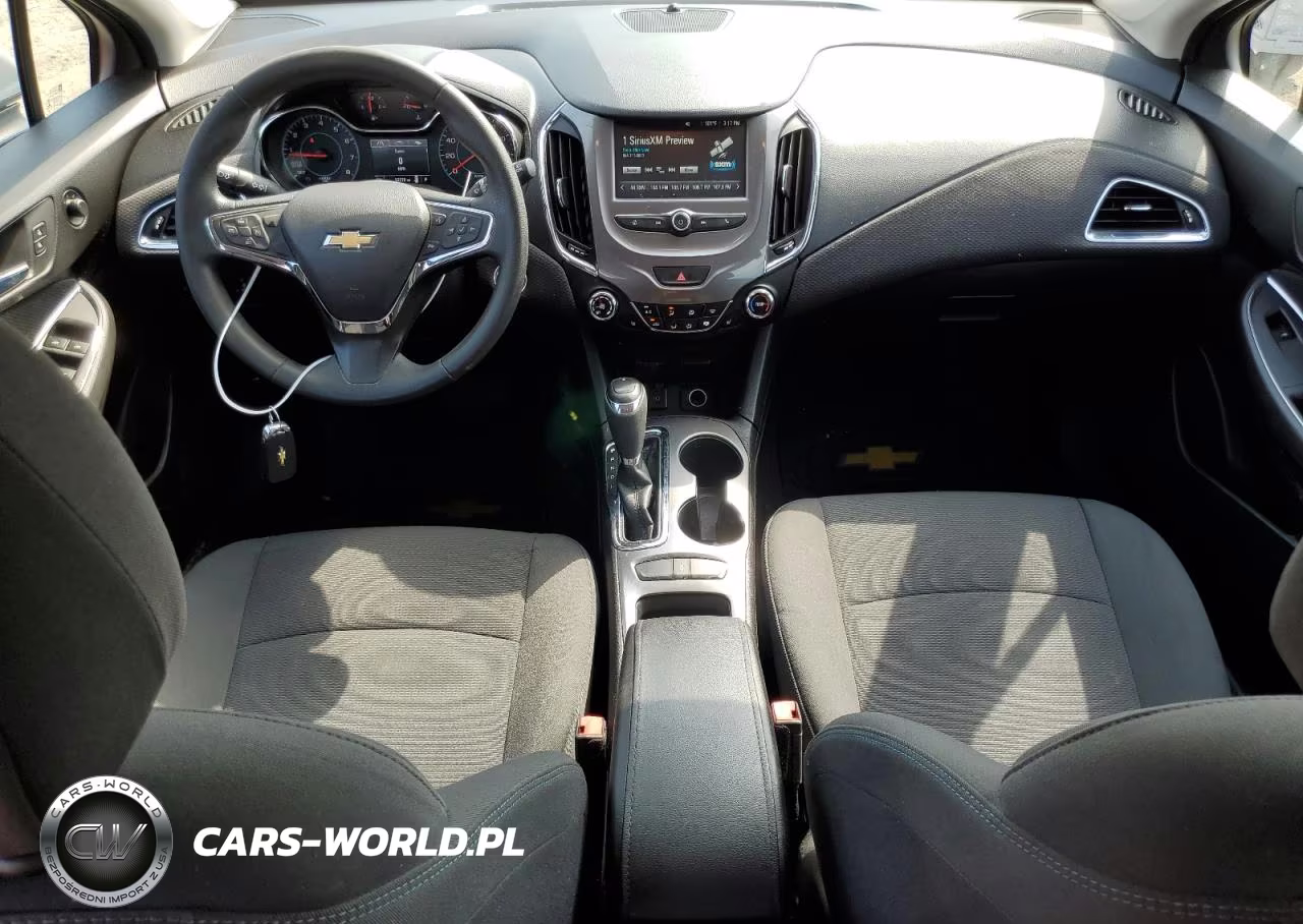 2017 Chevrolet Cruze Lt VIN:3G1BE6SMXHS508891 - 8