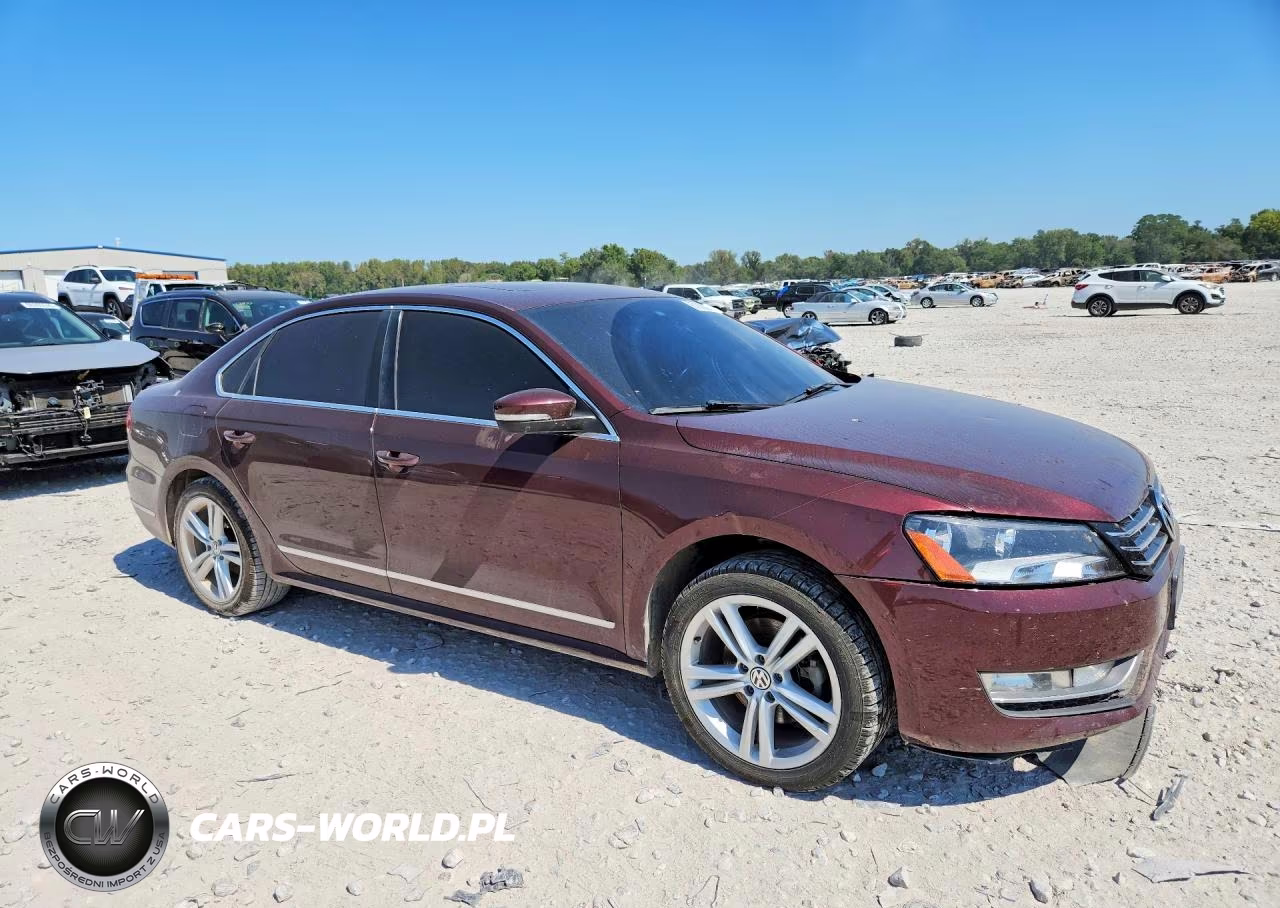 2013 Volkswagen Passat Sel VIN:1VWCN7A35DC141146 - 4