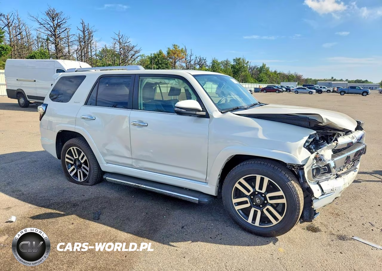 2018 Toyota 4Runner Limited VIN:JTEZU5JR5J5180274 - 4