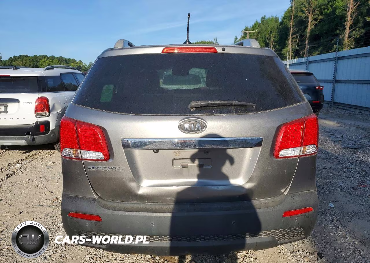2011 Kia Sorento Lx VIN:5XYKT4A13BG159297 - 6