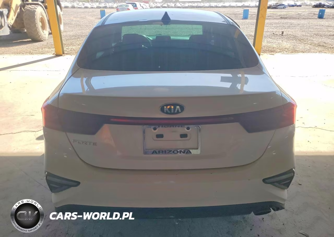 2021 Kia Forte Lxs VIN:3KPF24AD3ME359465 - 6