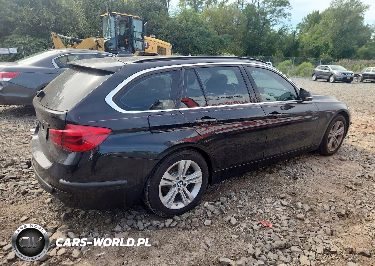 2018 BMW 330 Xi VIN:WBA8K3C57JA368982 - 3