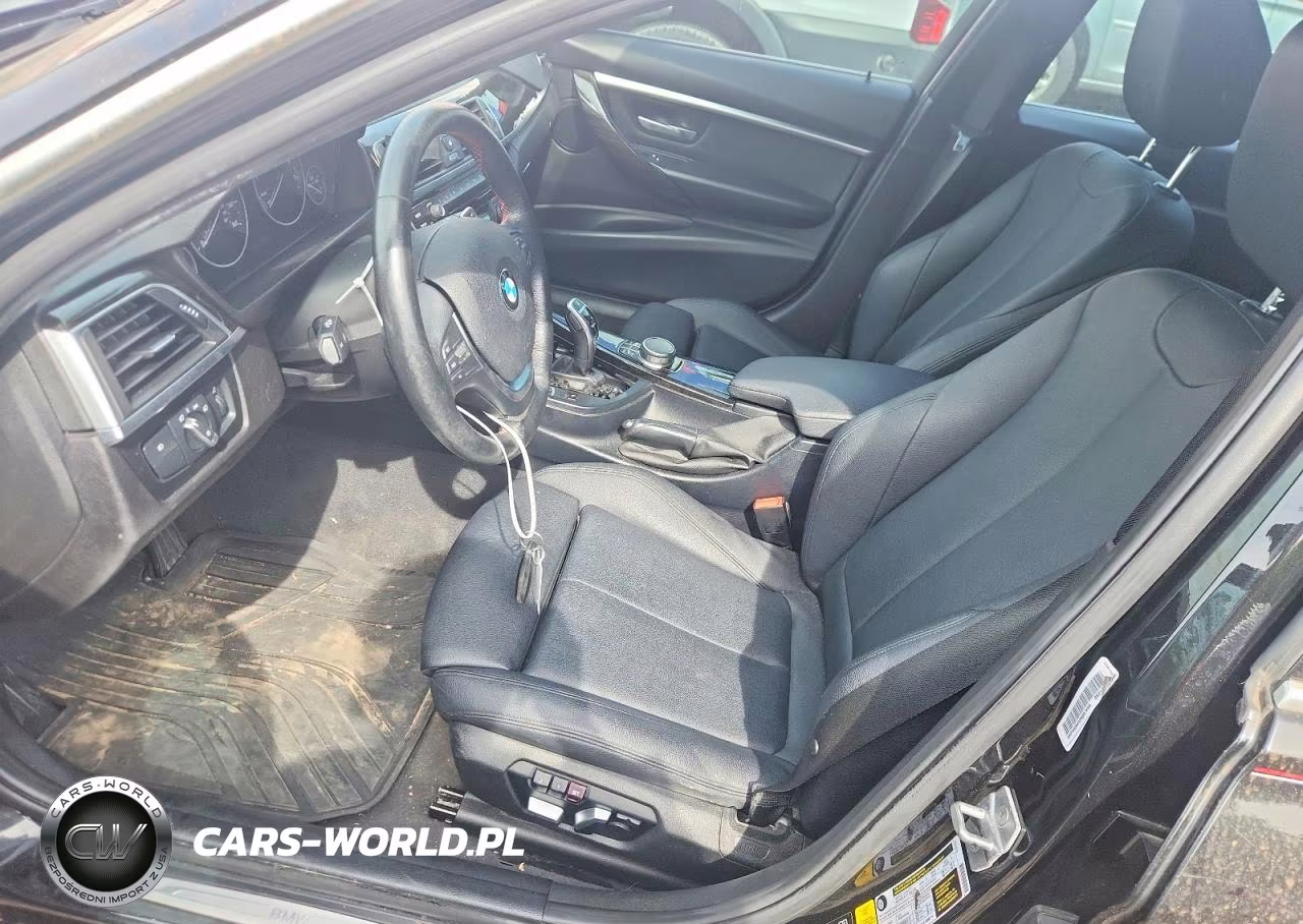 2018 BMW 330 Xi VIN:WBA8K3C57JA368982 - 7