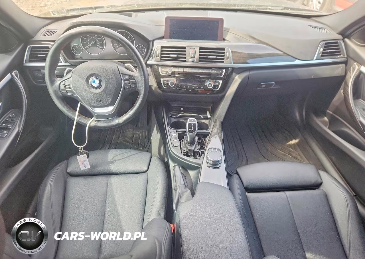 2018 BMW 330 Xi VIN:WBA8K3C57JA368982 - 8
