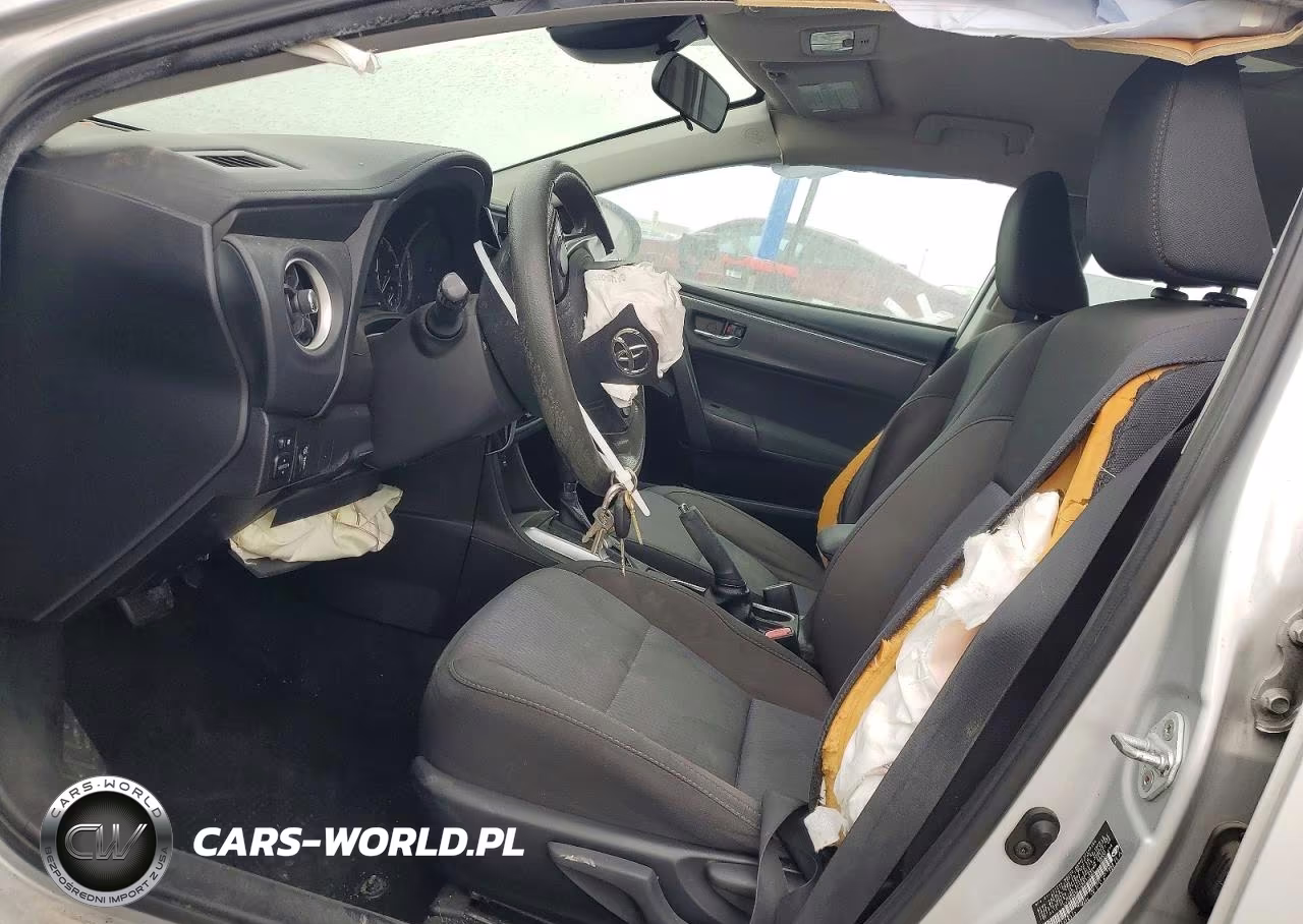 2017 Toyota Corolla L VIN:5YFBURHE2HP613904 - 7