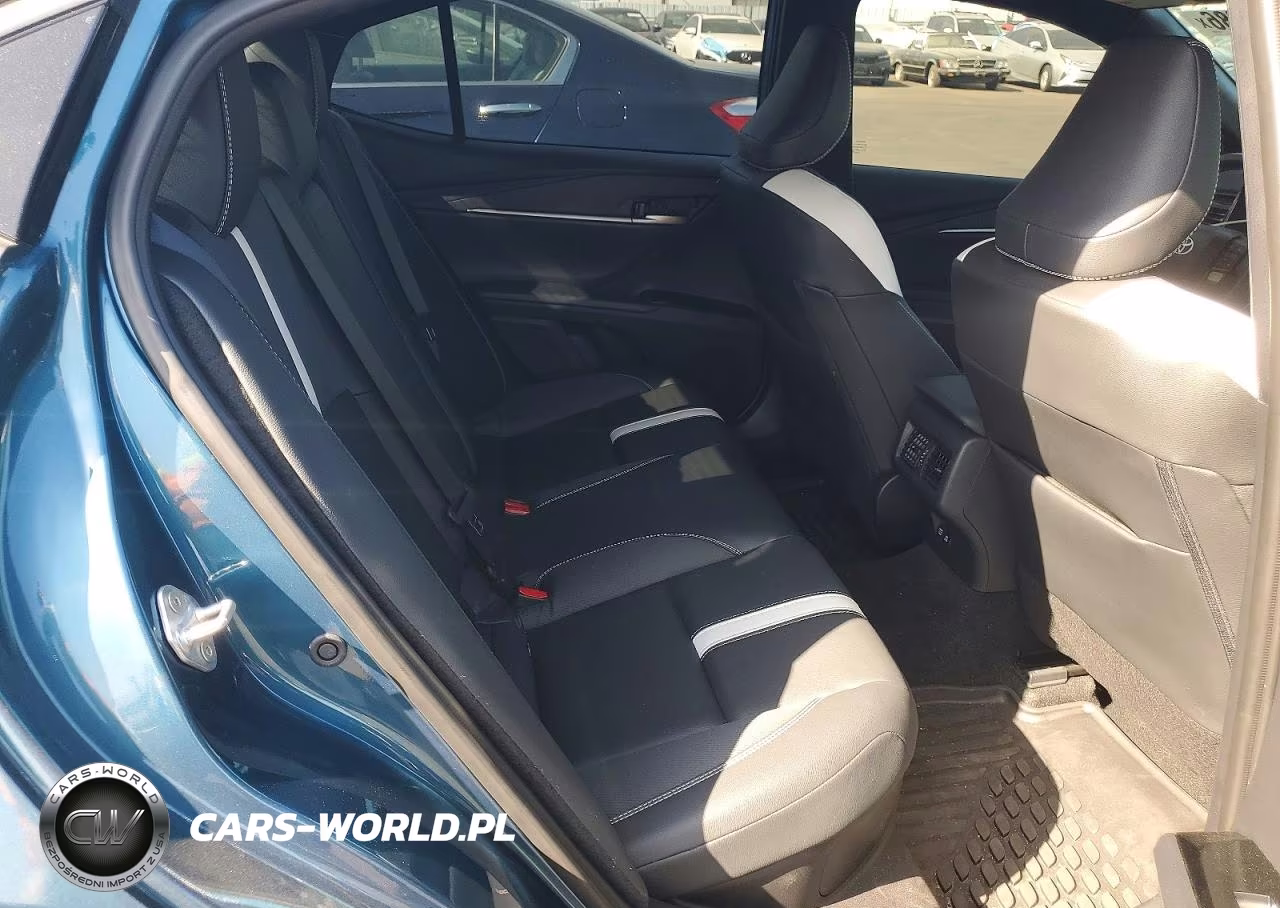 2026 Toyota Camry Le VIN:4T1DAACK5TU656365 - 10