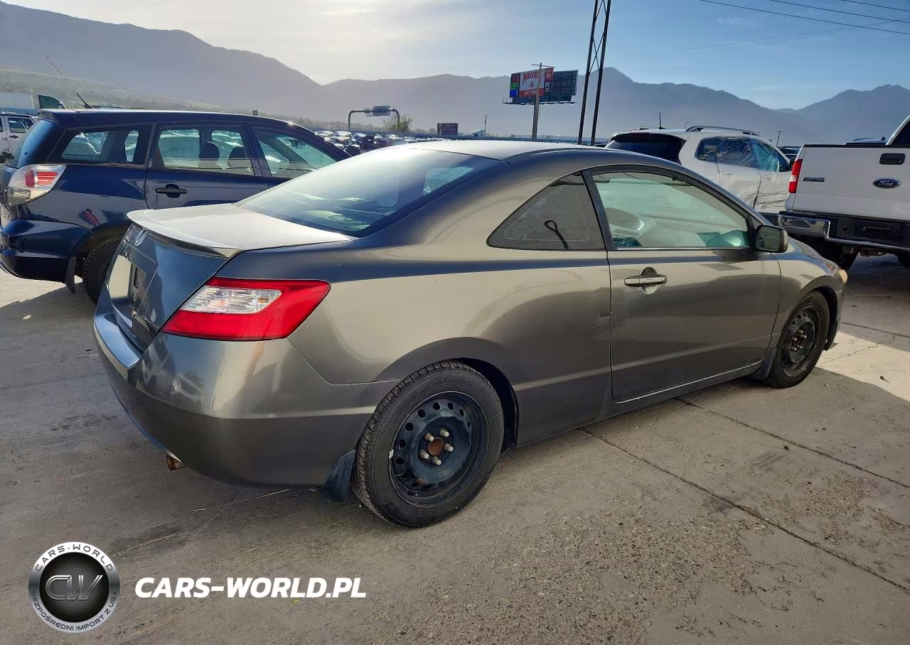 2007 Honda Civic Lx VIN:2HGFG12607H516640 - 3