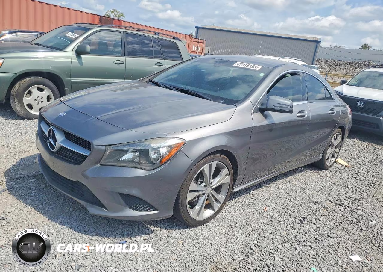 2014 Mercedes-Benz Cla 250 – zdjęcie 1 z 12