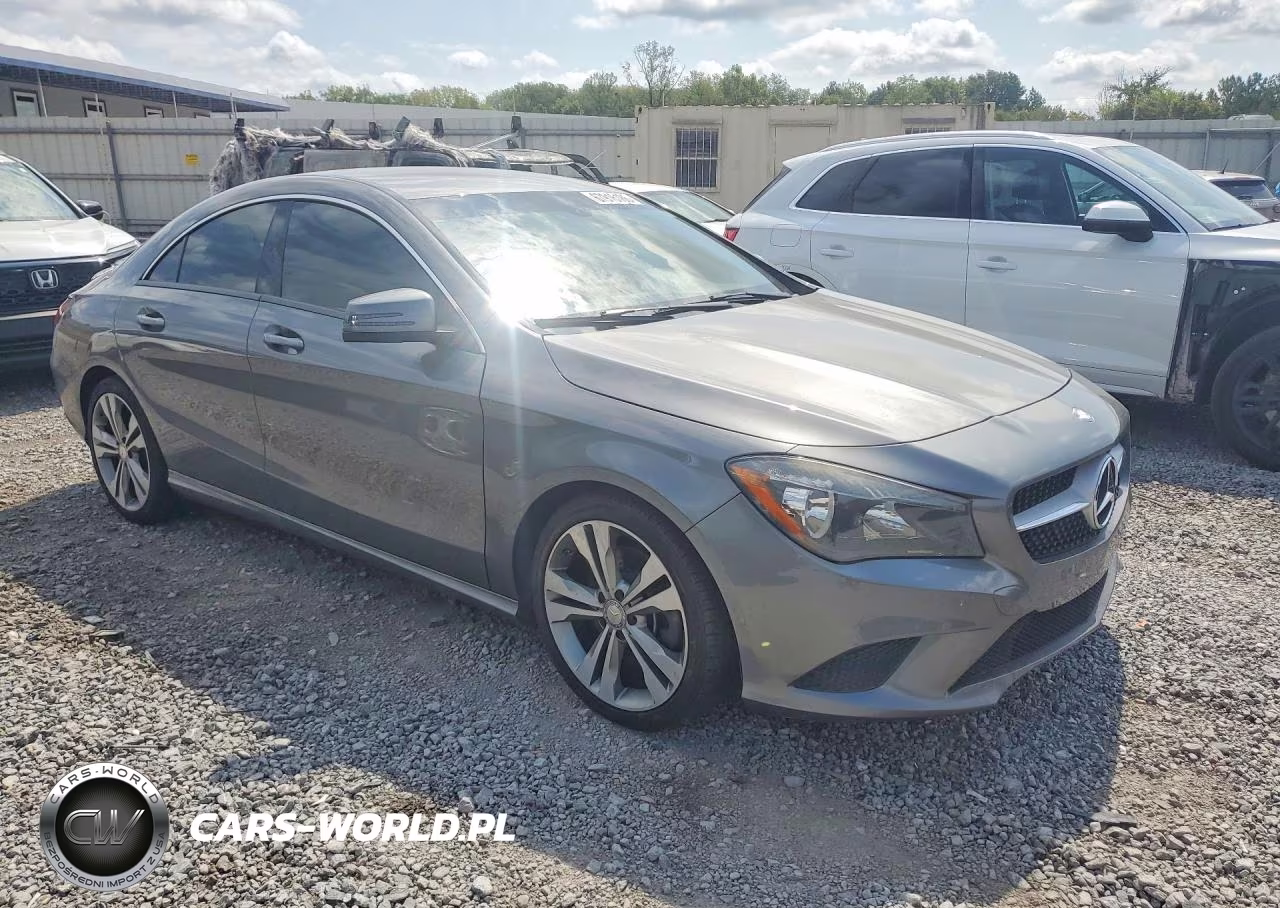 2014 Mercedes-Benz Cla 250 VIN:WDDSJ4EB3EN037941 - 4