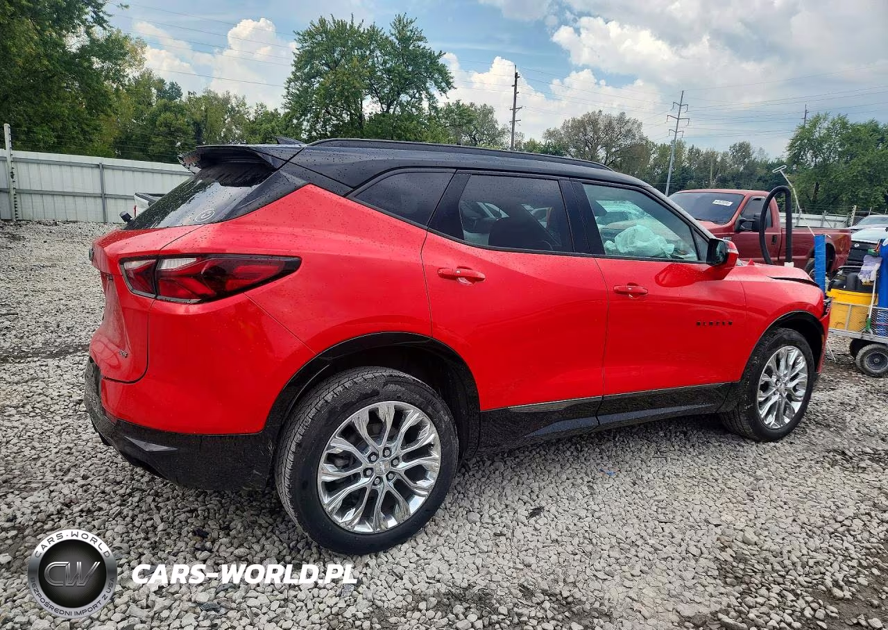 2022 Chevrolet Blazer Rs VIN:3GNKBERS3NS161339 - 3