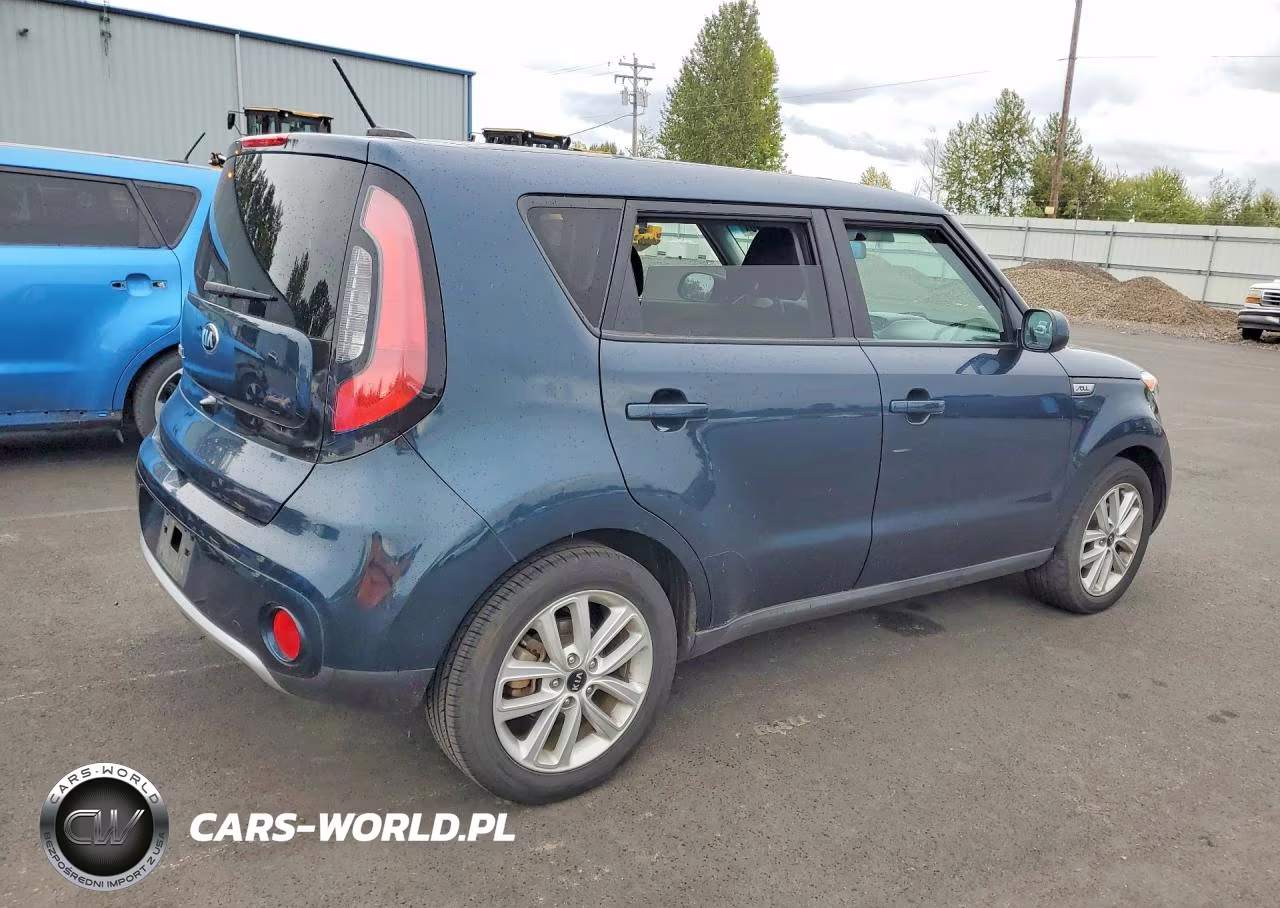 2018 Kia Soul VIN:KNDJP3A50J7527461 - 3