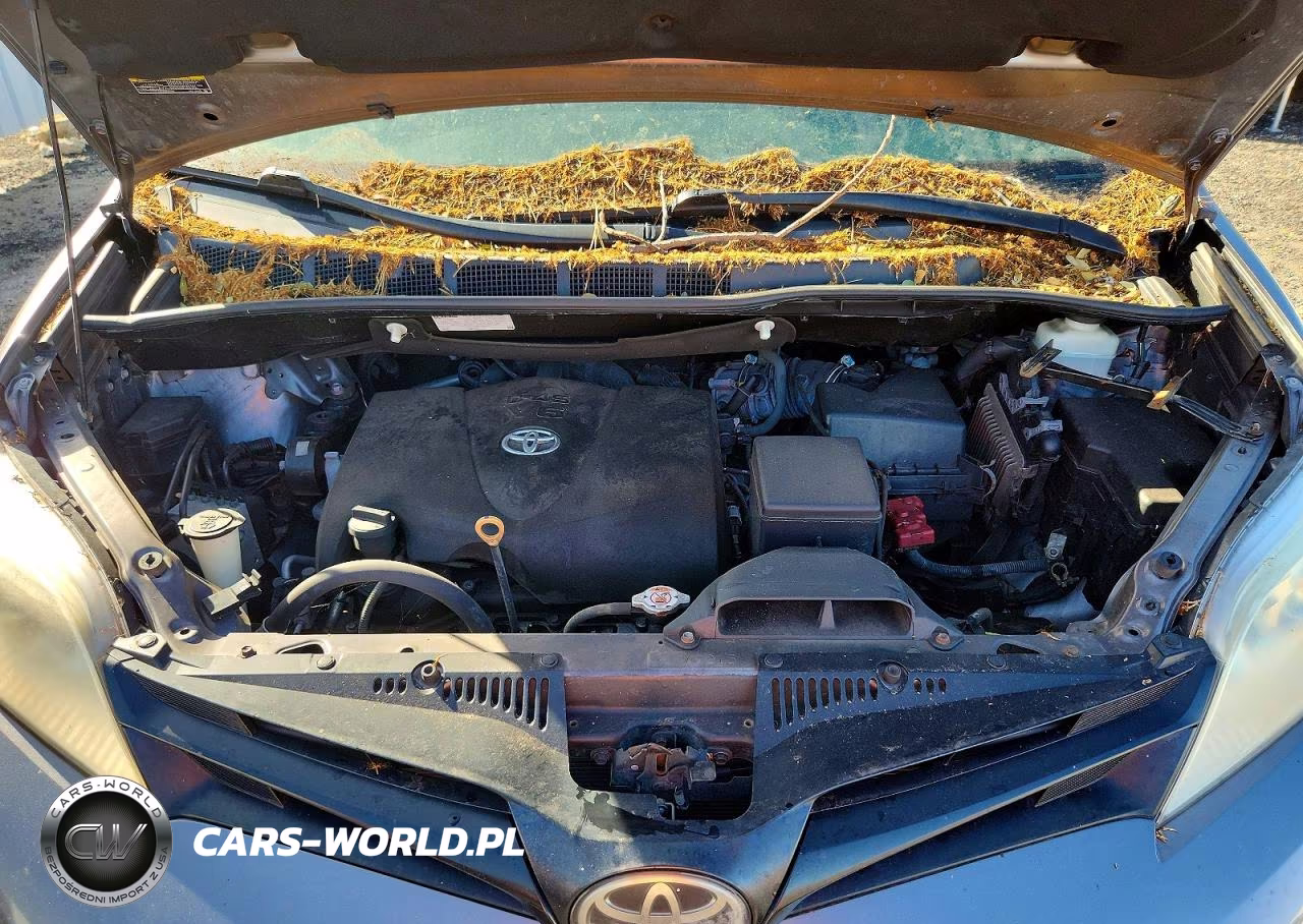 2020 Toyota Sienna L VIN:5TDZZ3DCXLS021748 - 12