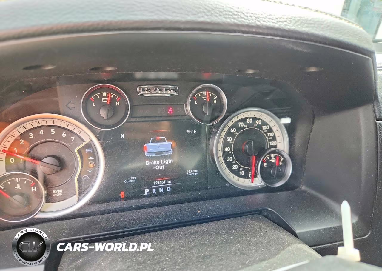 2017 Ram 1500 Sport VIN:1C6RR7MTXHS841969 - 9