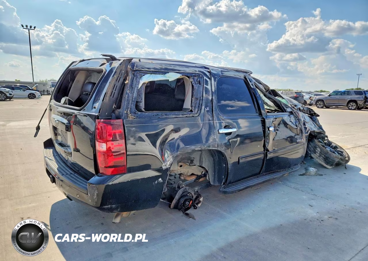 2013 Chevrolet Tahoe K1500 Lt VIN:1GNSKBE08DR341176 - 3